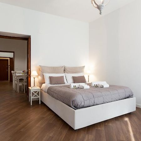 Quattro Canti Charming Flat Палермо Экстерьер фото